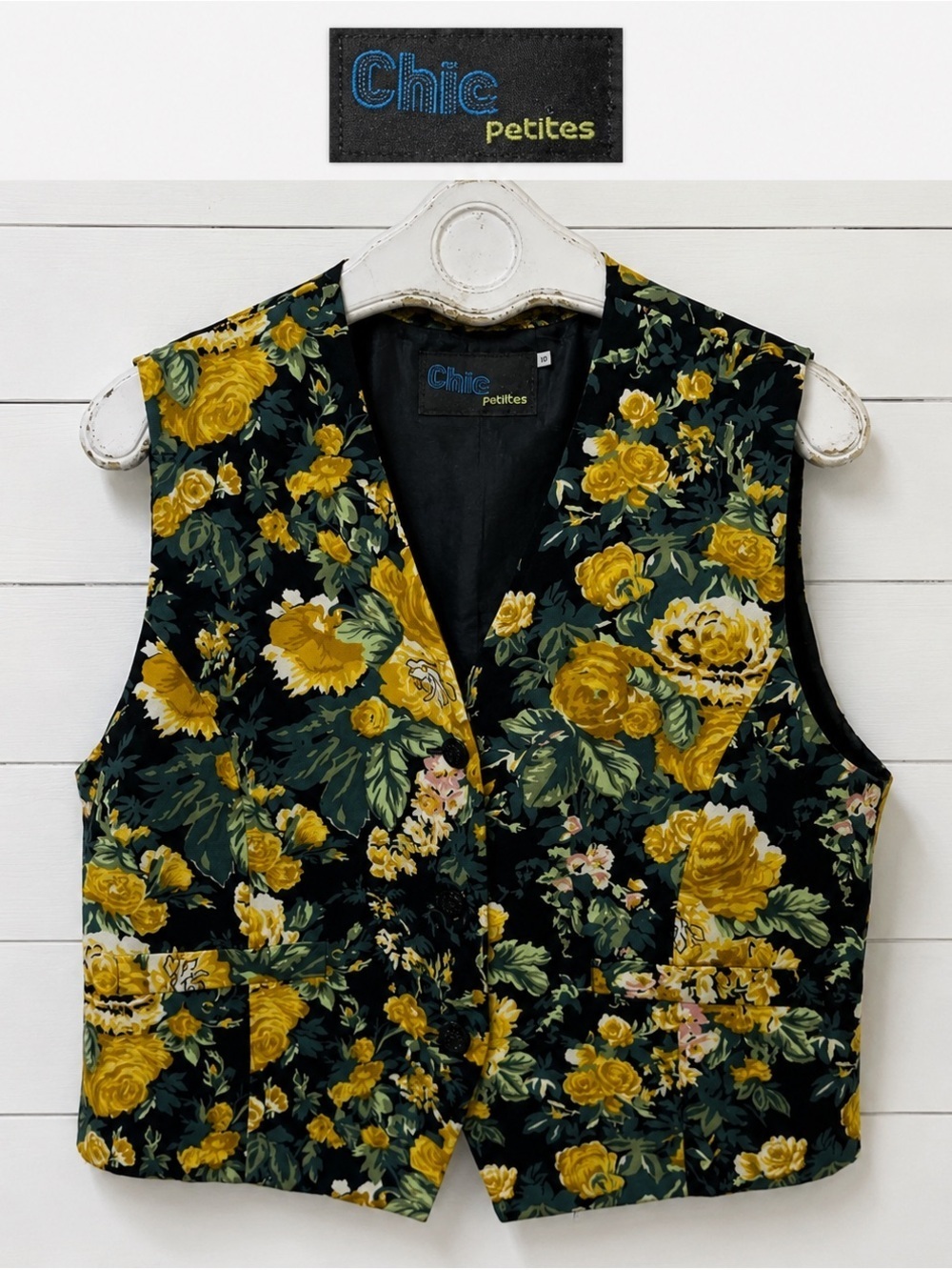CHIC PETITES - VINTAGE Floral Buttoned Vest - Size 10